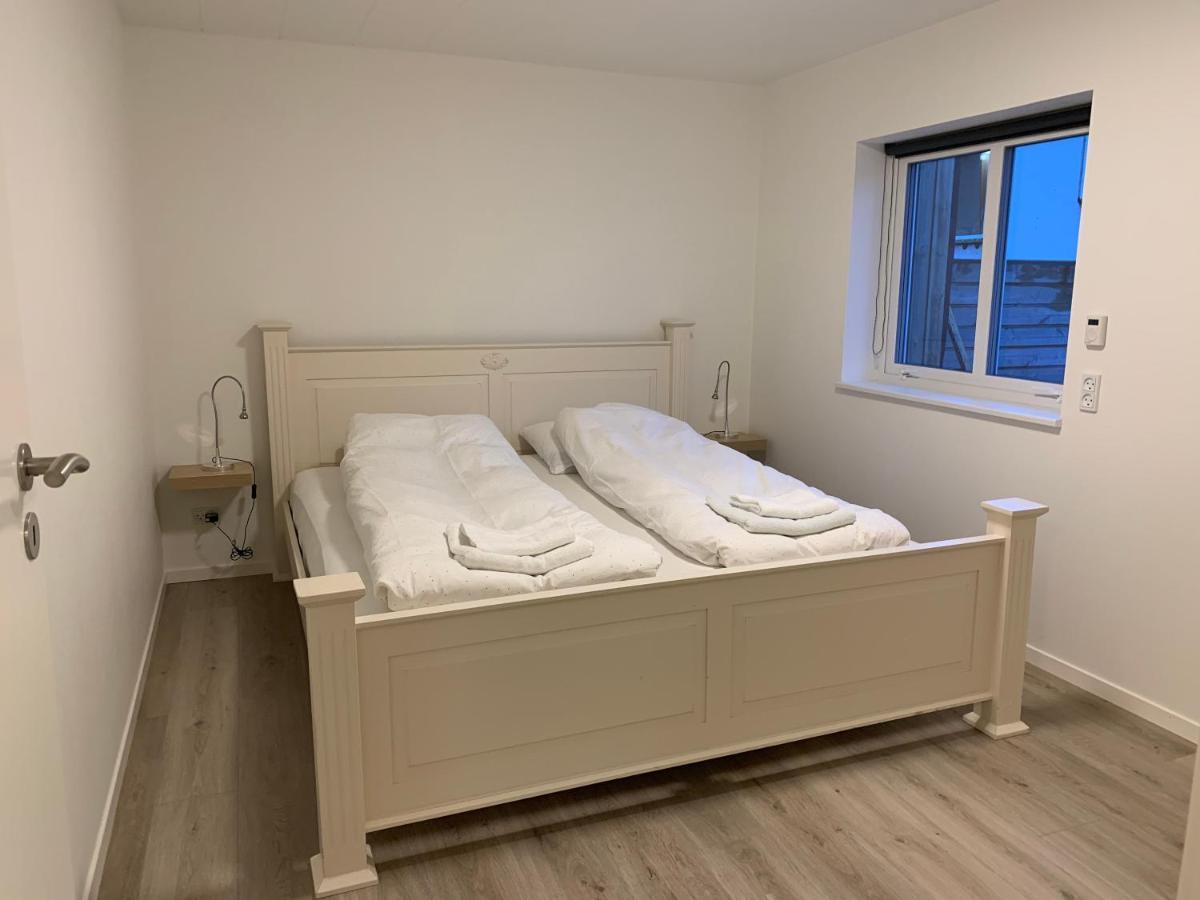 Spacious Apartment On N.P.Gota 8A, Klaksvik Bagian luar foto