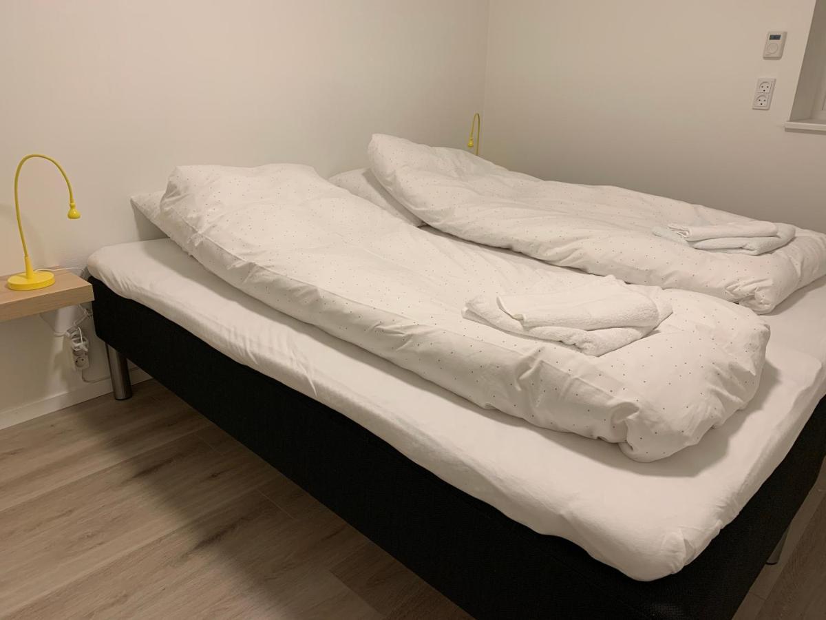 Spacious Apartment On N.P.Gota 8A, Klaksvik Bagian luar foto